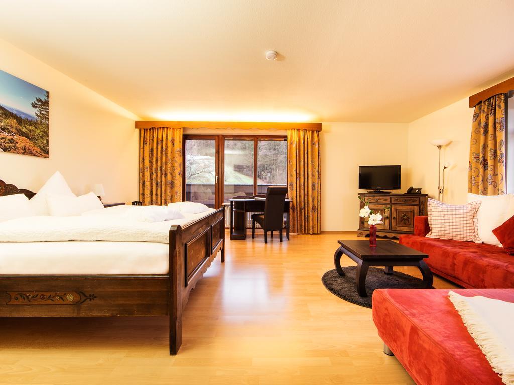 Relaxhotel Tannenhof Sasbachwalden Room photo